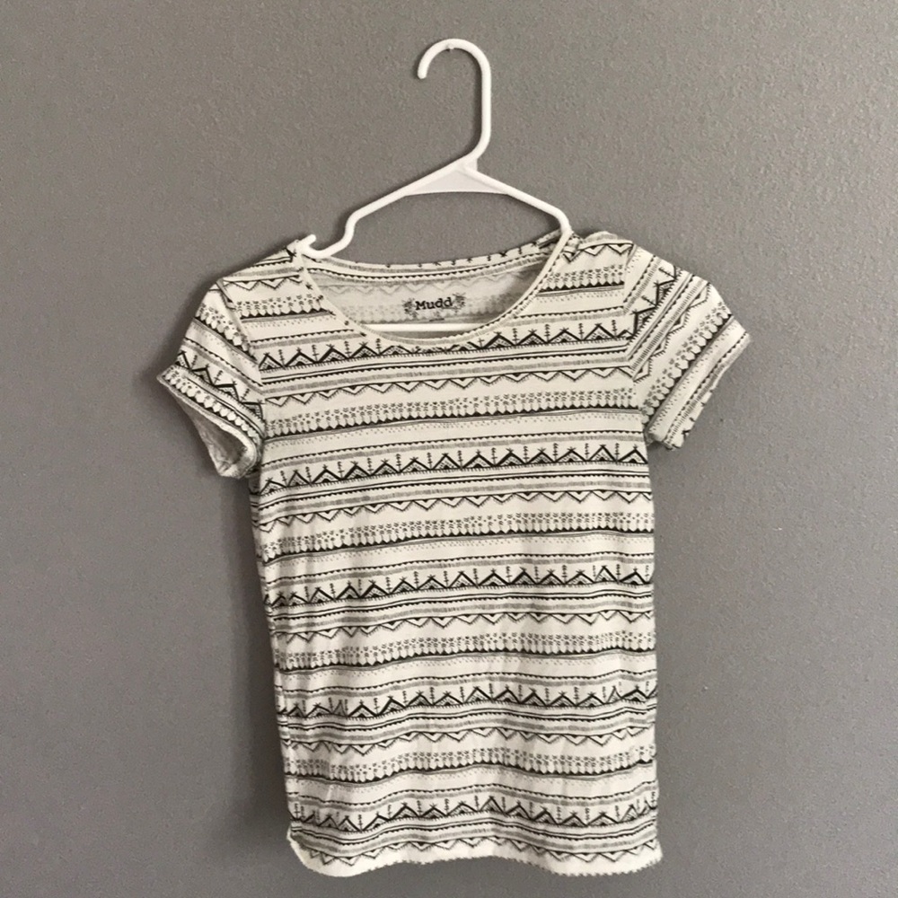 kids black and white t shirt